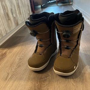 K2 Contour 2022 // Women’s Snowboard Boots // Size 6.5